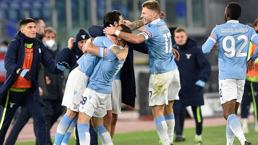 Futbolda büyük skandal: Koronavirüs test sonuçlarıyla oynadılar!