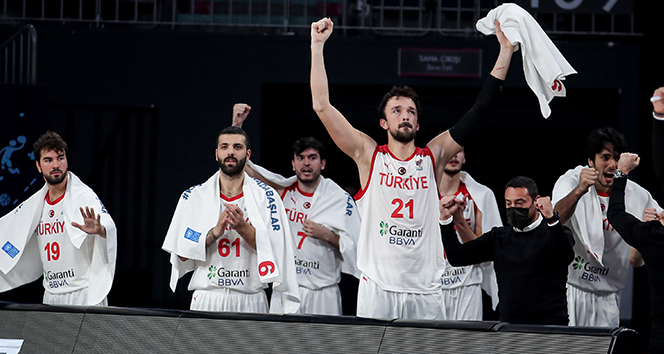 12 Dev Adam Avrupa Şampiyonası'nda!