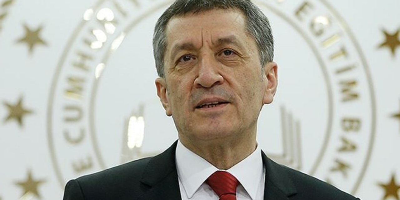 Sınavlar ertelenecek mi?  Ziya Selçuk'tan liselilerin sınav tepkisine cevap!