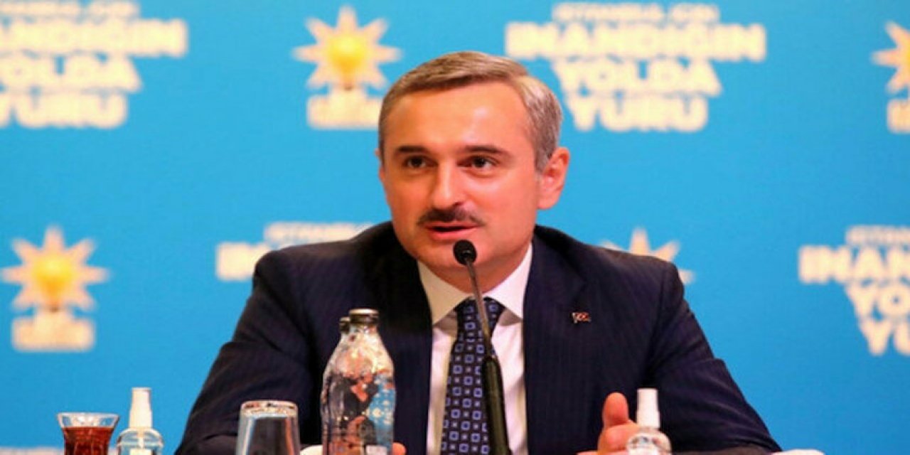 Aday olmayacağını duyurdu! AKP İstanbul'da flaş iddia! Görevden mi alındı?