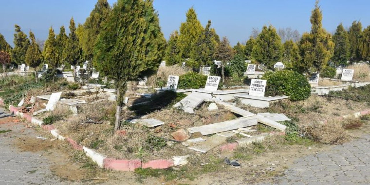 Dün Adana bugün Manisa... Mezarlıklara bir çirkin saldırı daha!