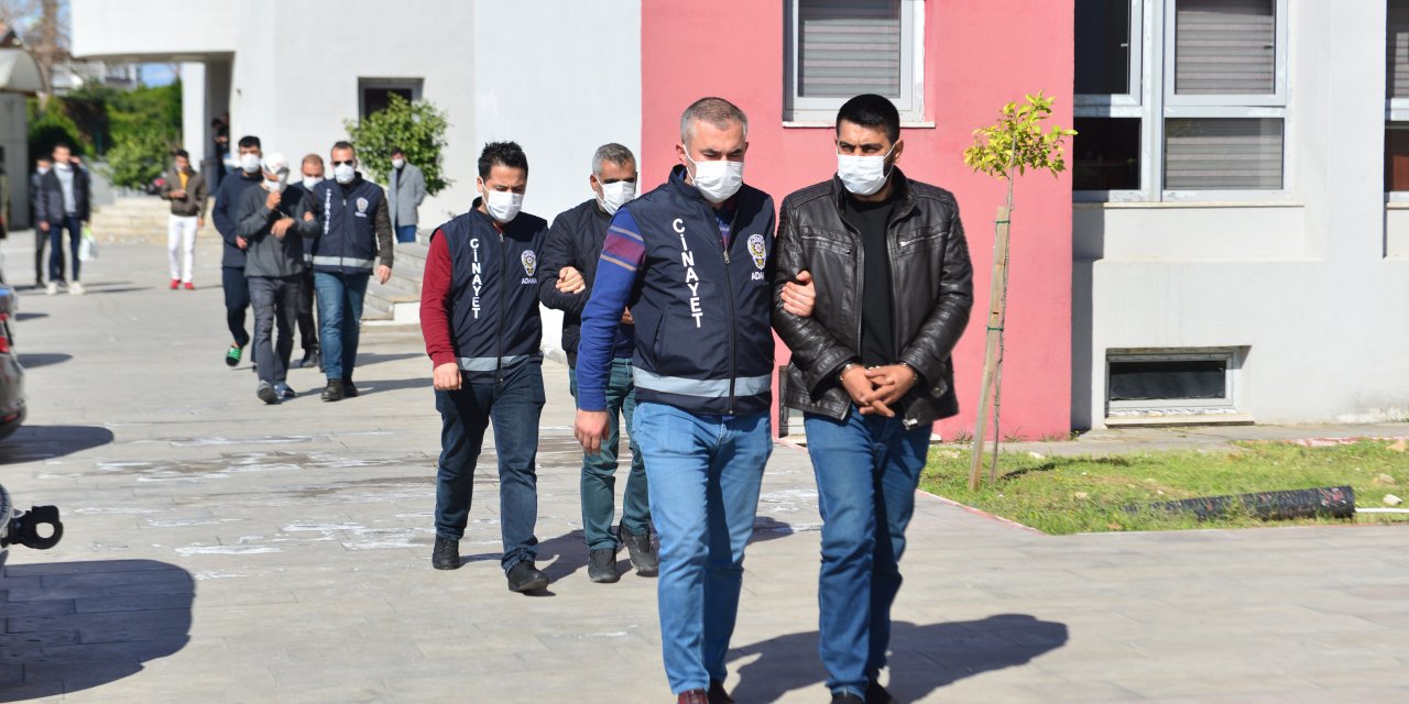 Akılalmaz olay! Arkadaşlarını tabancayla öldürdüler, işkenceyle de husumetlisine üstlendirmeye çalıştılar