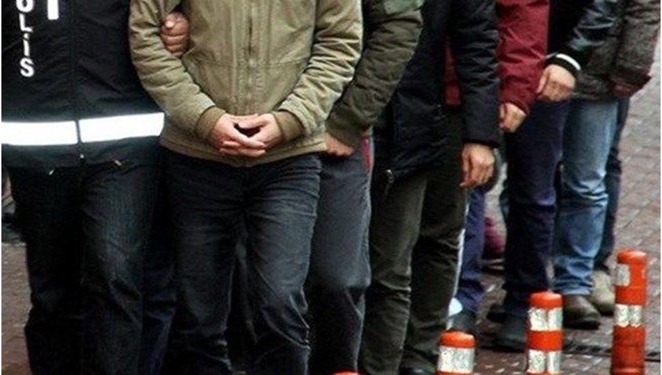 FETÖ'nün "mahrem" yapılanmasına Edirne merkezli operasyon!