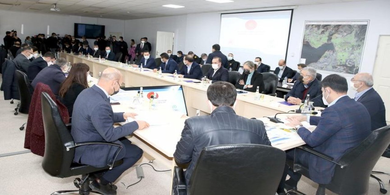 Sadece AKP ve MHP'liler çağrılmıştı... Muhalefetsiz deprem toplantısına tepki!
