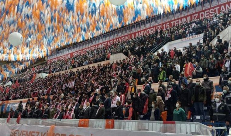 Dün İzmir'de AKP kongresine katılmıştı... Bugün korona olduğunu 'maske, mesafe kuralına uyunuz' diyerek duyurdu!