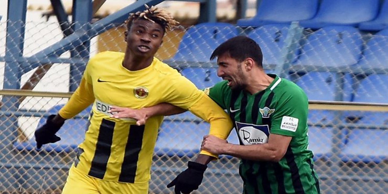 Menemenspor'un kozu Rasheed olacak