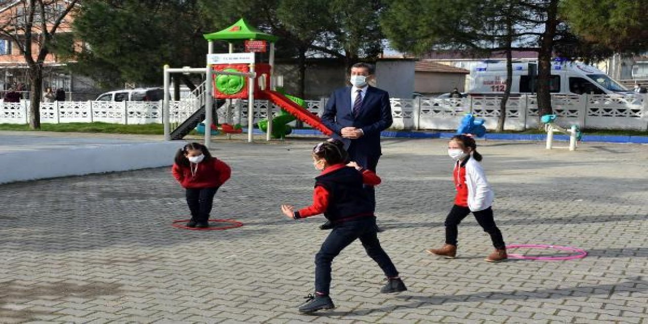 Ziya Selçuk "Okulları peyderpey açma kararımız devam ediyor"