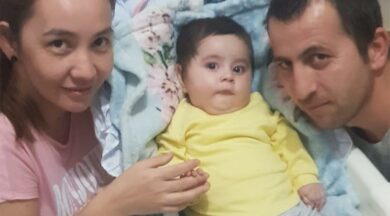 SMA’lı çocukları için böbreklerini satılığa çıkardılar