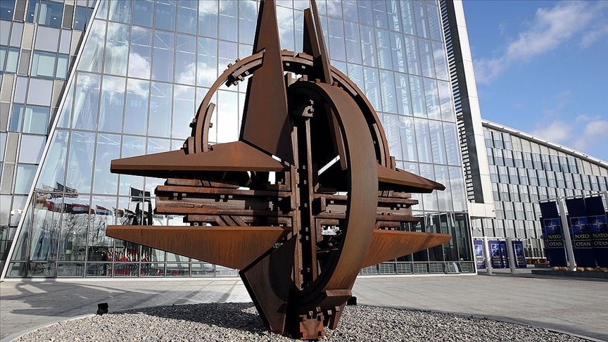 NATO'dan Ermenistan'a çağrı