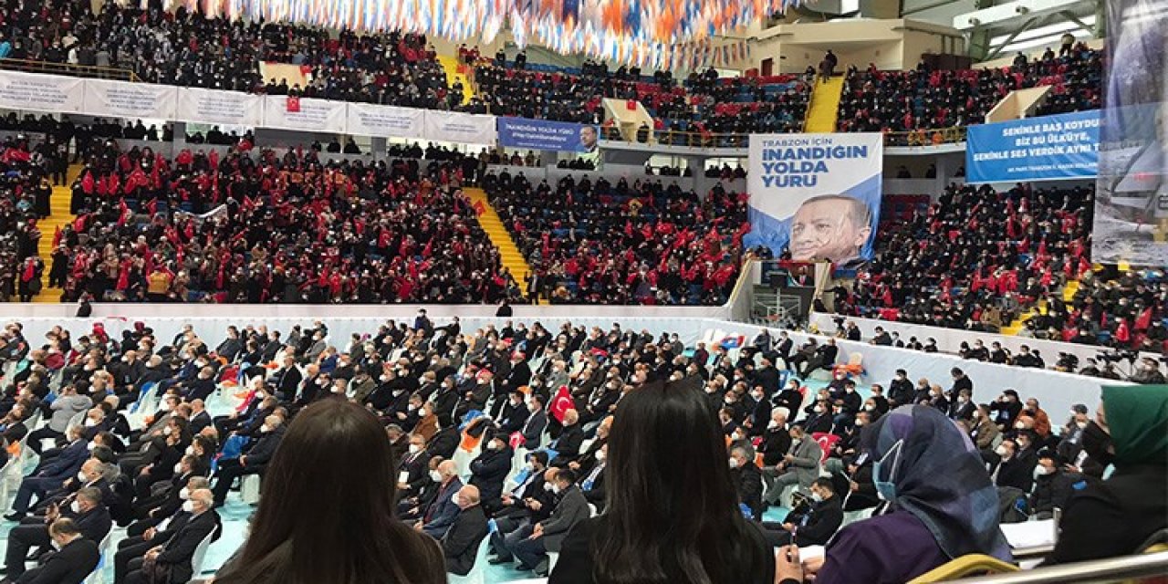 Zaytung'tan çok konuşulacak "lebaleb" yorumu!