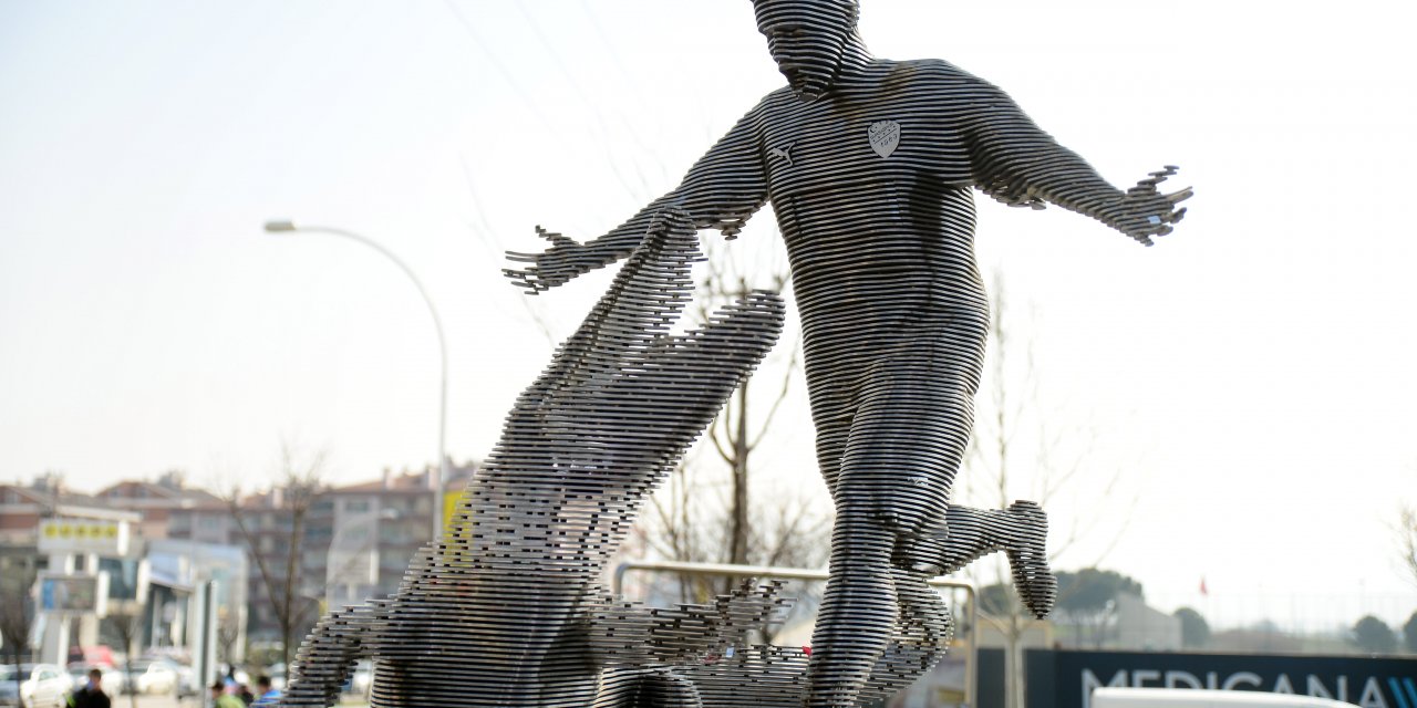 Batalla heykelinin açılışı gerçekleşti