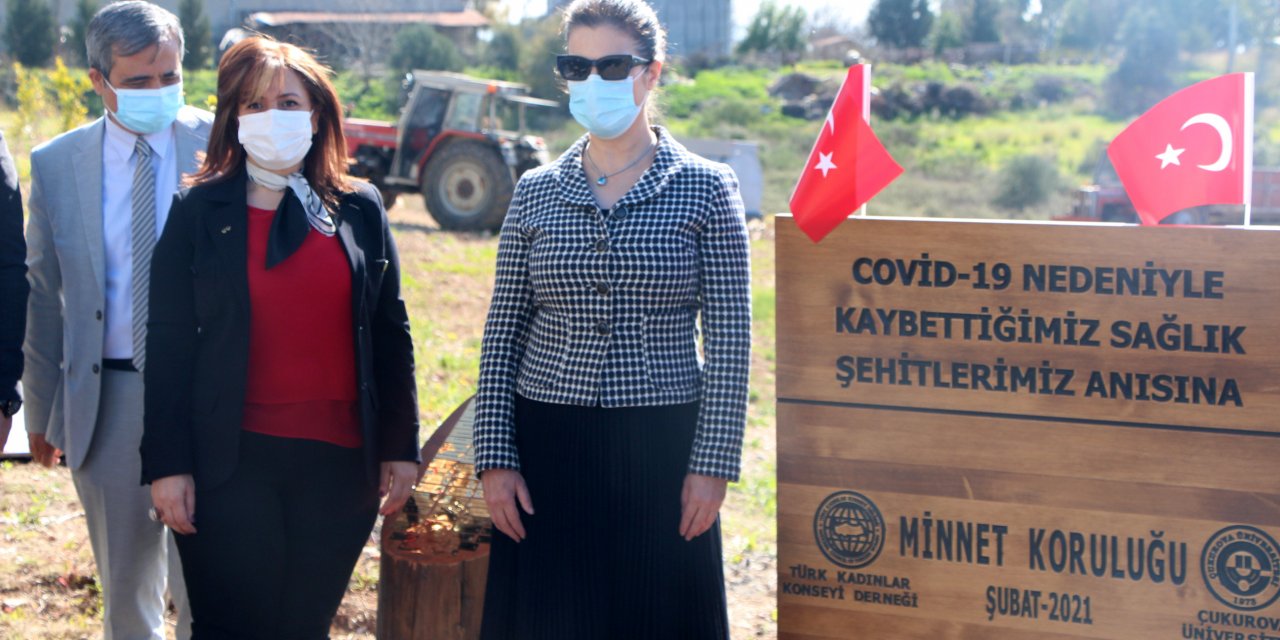 Koronavirüsten yaşamını yitiren 380 sağlık çalışanının isimleri Adana'da yaşatılacak