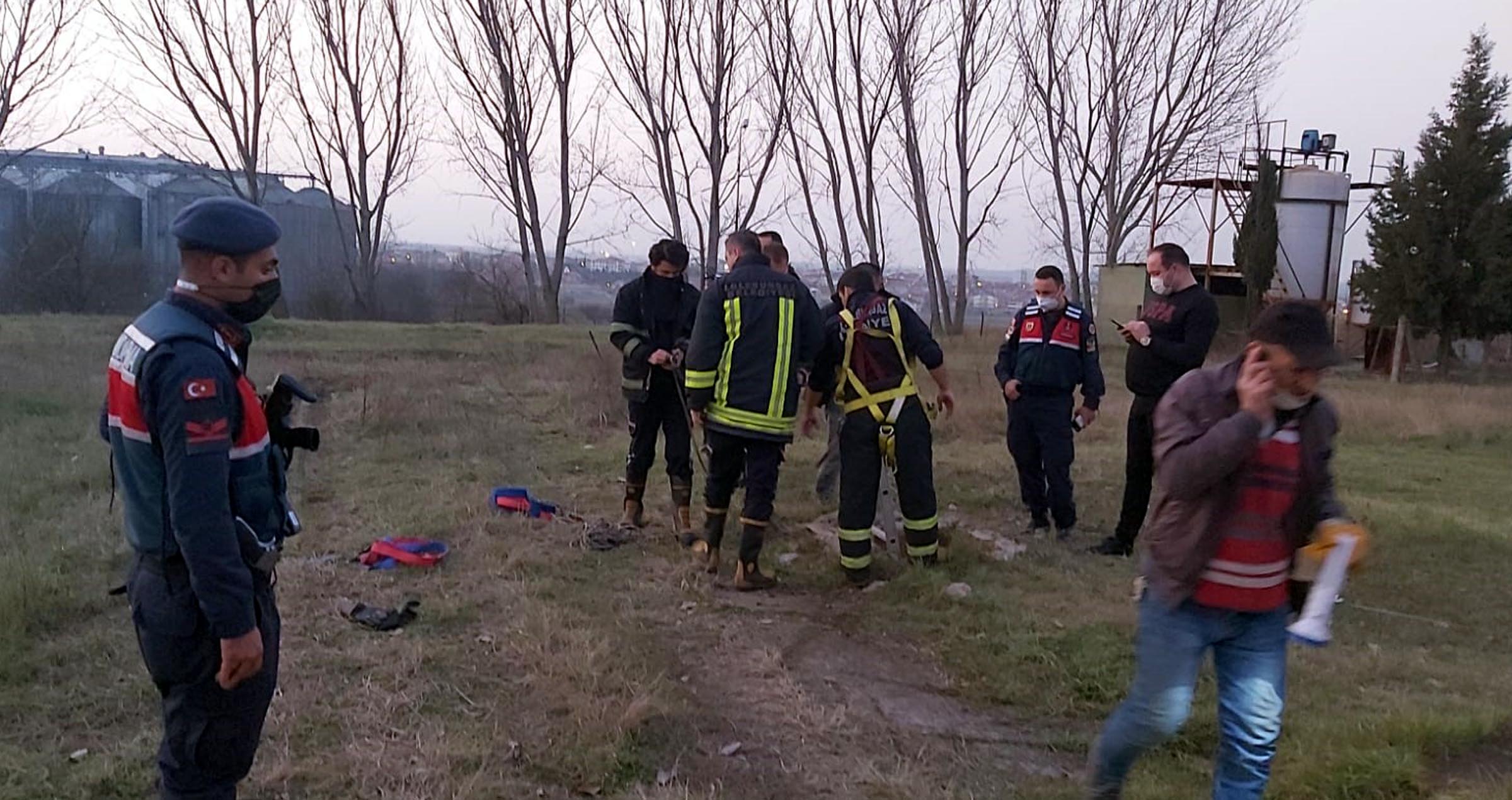 Kullanılamayan fabrikanın bahçesindeki foseptiğe düşen bekçi öldü