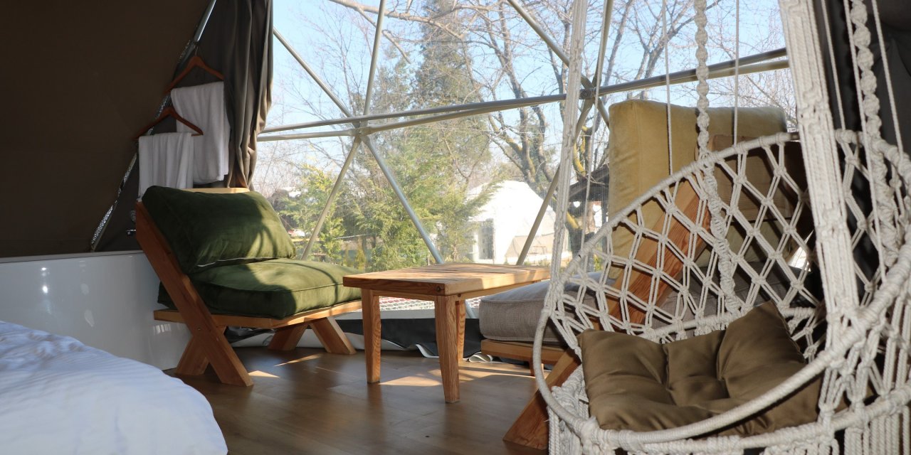 "glamping": Doğada lüks çadırda tatil keyfi 