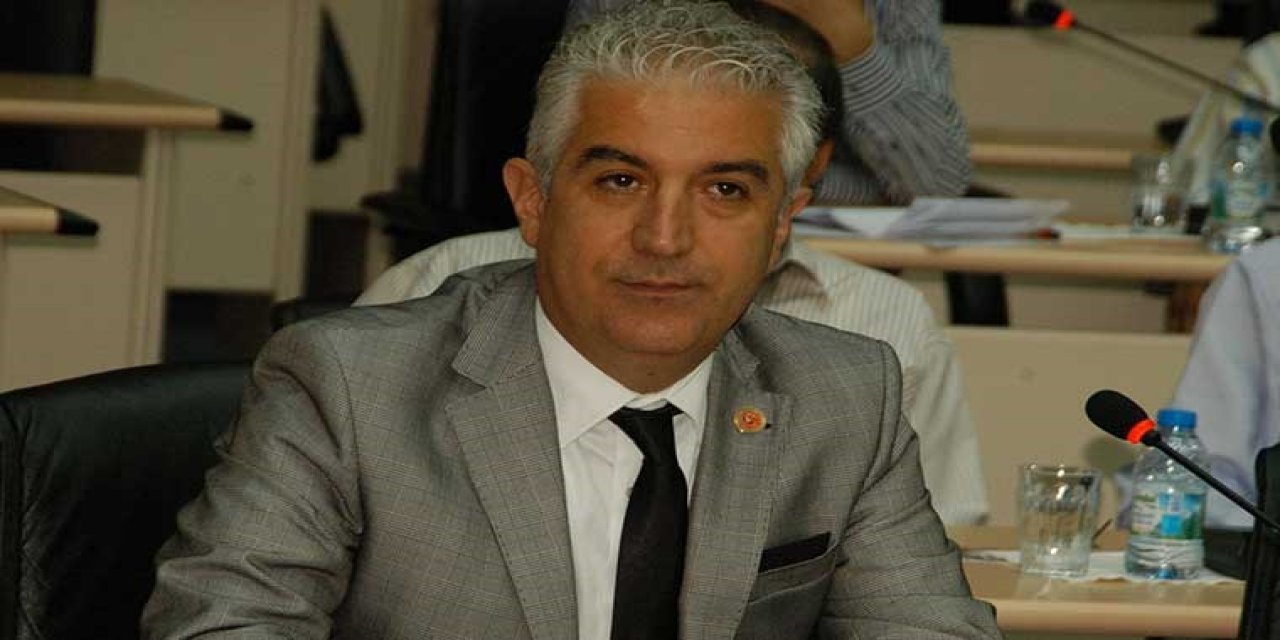 Sosyal medya hesabından duyurdu! CHP'de bir yeni istifa daha!