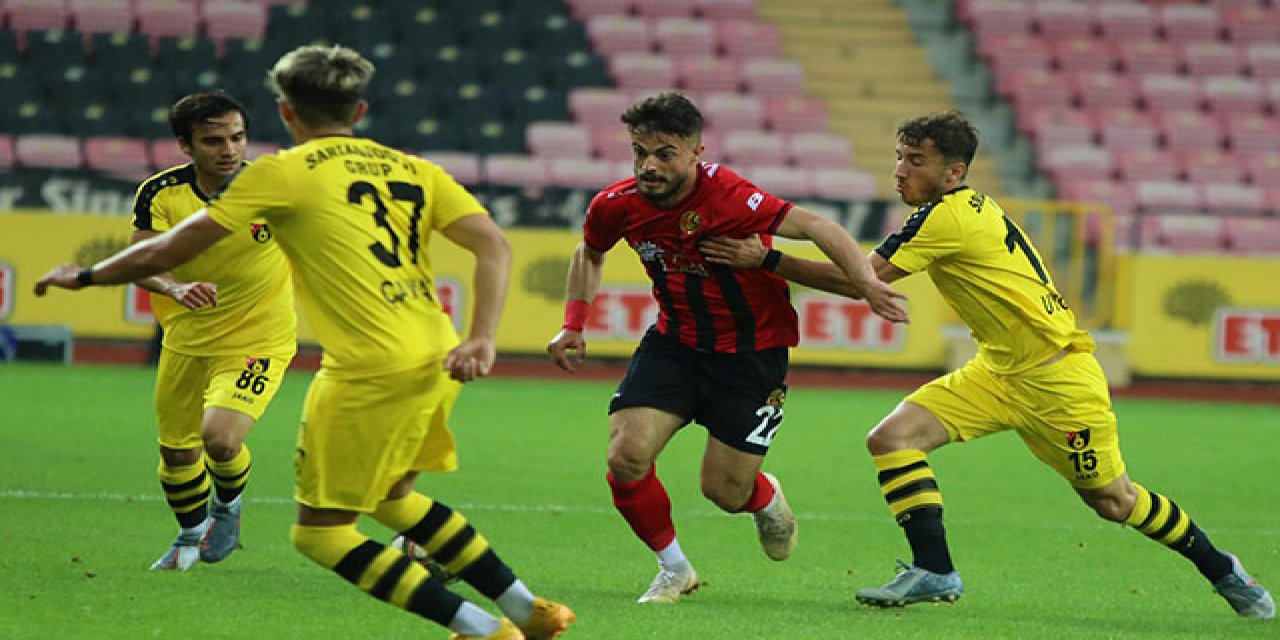 Eskişehirspor - İstanbulspor: 0-3