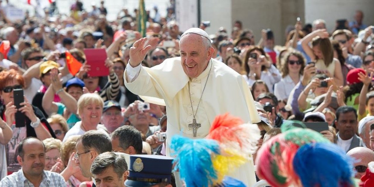 Papa Francis, ülkesi Arjantin'i özlemediğini Roma'da ölmek istediğini söyledi