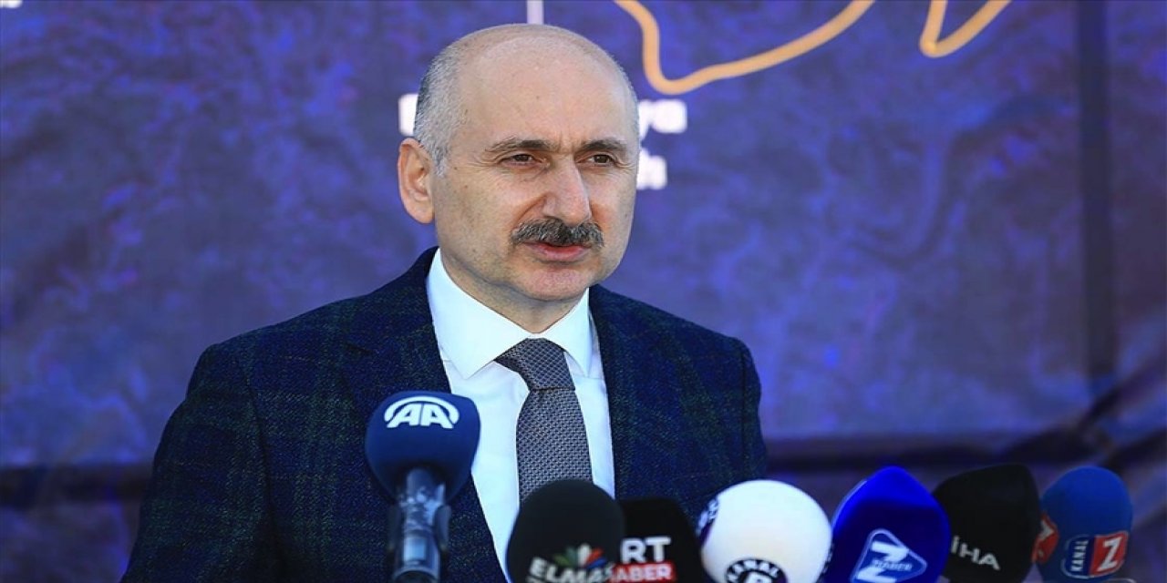 Ulaştırma Bakanı açıkladı: İstanbul'a iki raylı sistem hattı daha