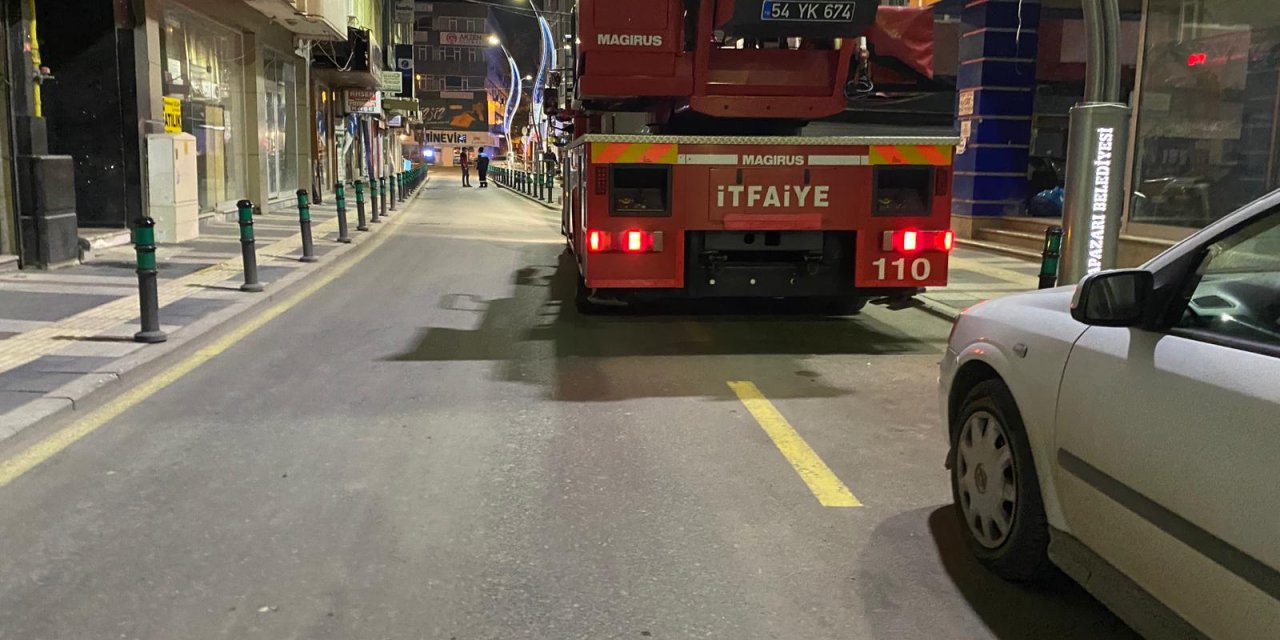 3'üncü kattaki evin balkonundan atladı