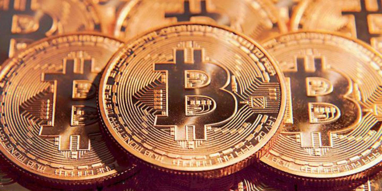 Bitcoin yeniden 50,000 dolar sınırında