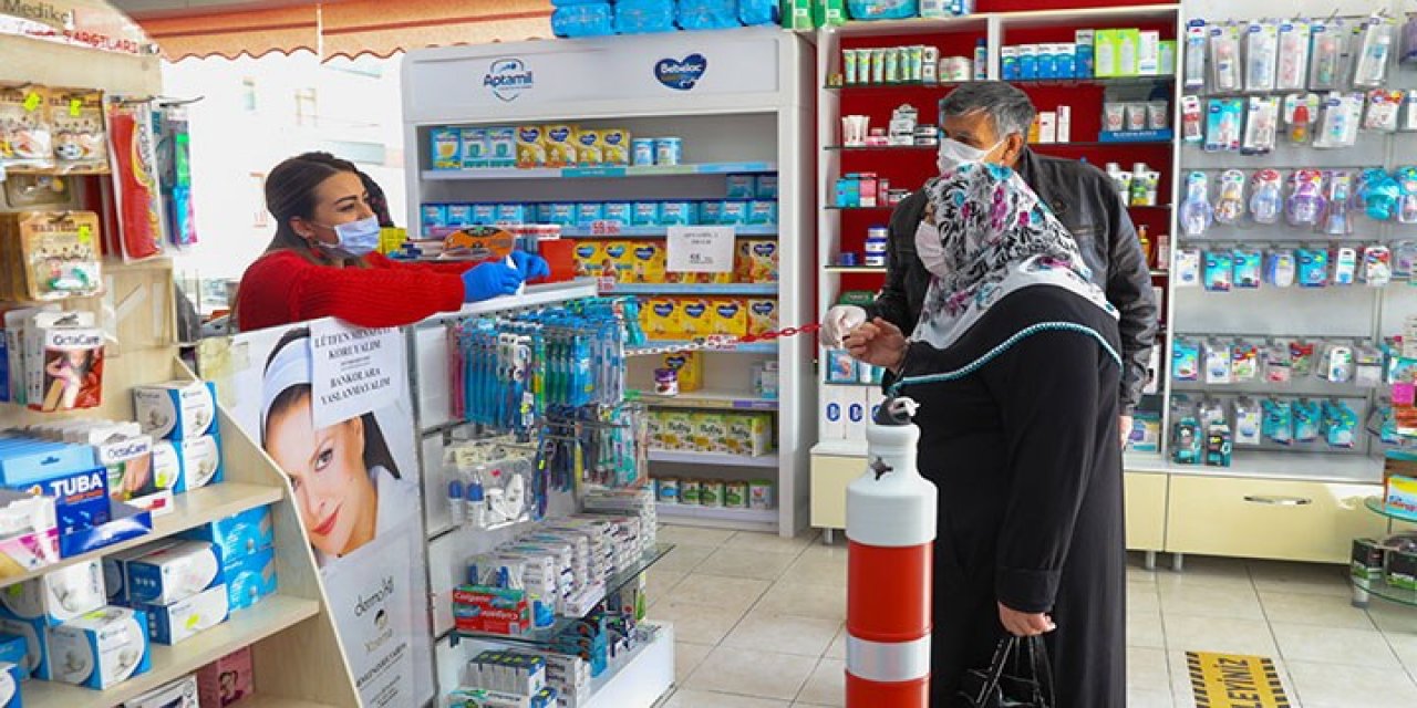 İstanbul'da eczanelerin çalışma saatlerine düzenleme! O uygulama sona erdi!