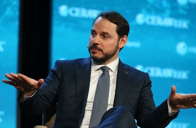 Sabah Gazetesi'nden Berat Albayrak'a övgüler: 'Berat Albayrak'ın cesur adımlarının değerini anlayacaksınız'