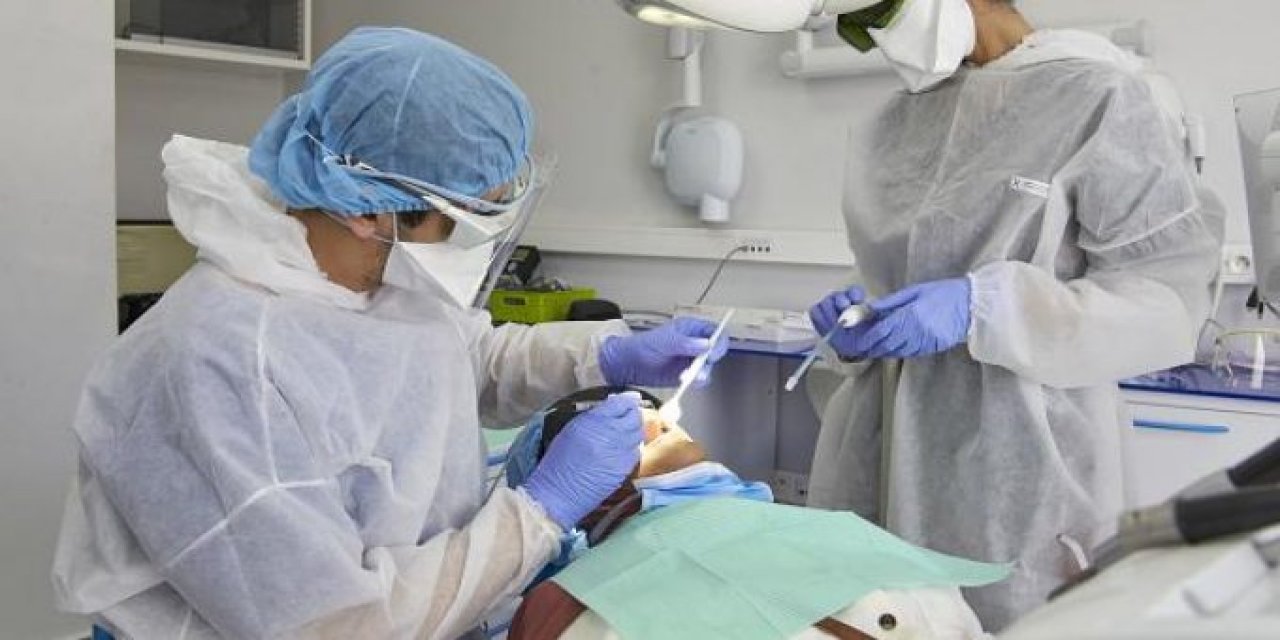 Diş hastalarının yüzde 58’i Kovid-19 yüzünden doktora gitmiyor