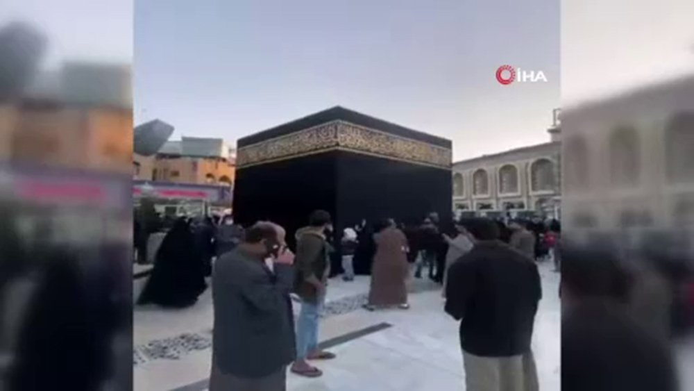 Kabe maketi yaptılar; ülke karıştı