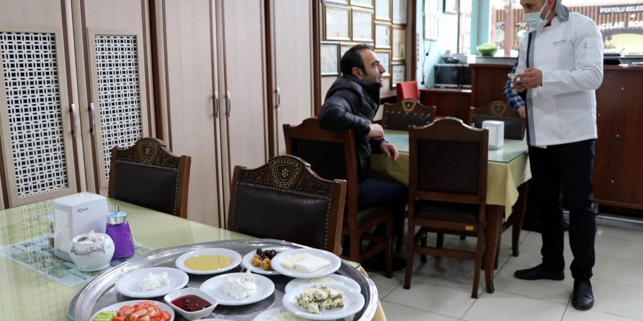 Kademeli normalleşme ile meşhur Van kahvaltısına yoğun ilgi