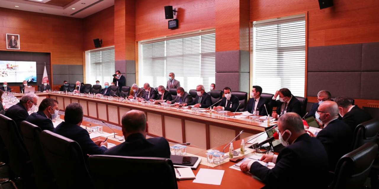 "Avrupa’da en ucuz doğalgaz Türkiye'de" İşte bu sözler Meclis'te tansiyonu yükseltti! "Doğalgaz" tartışması!