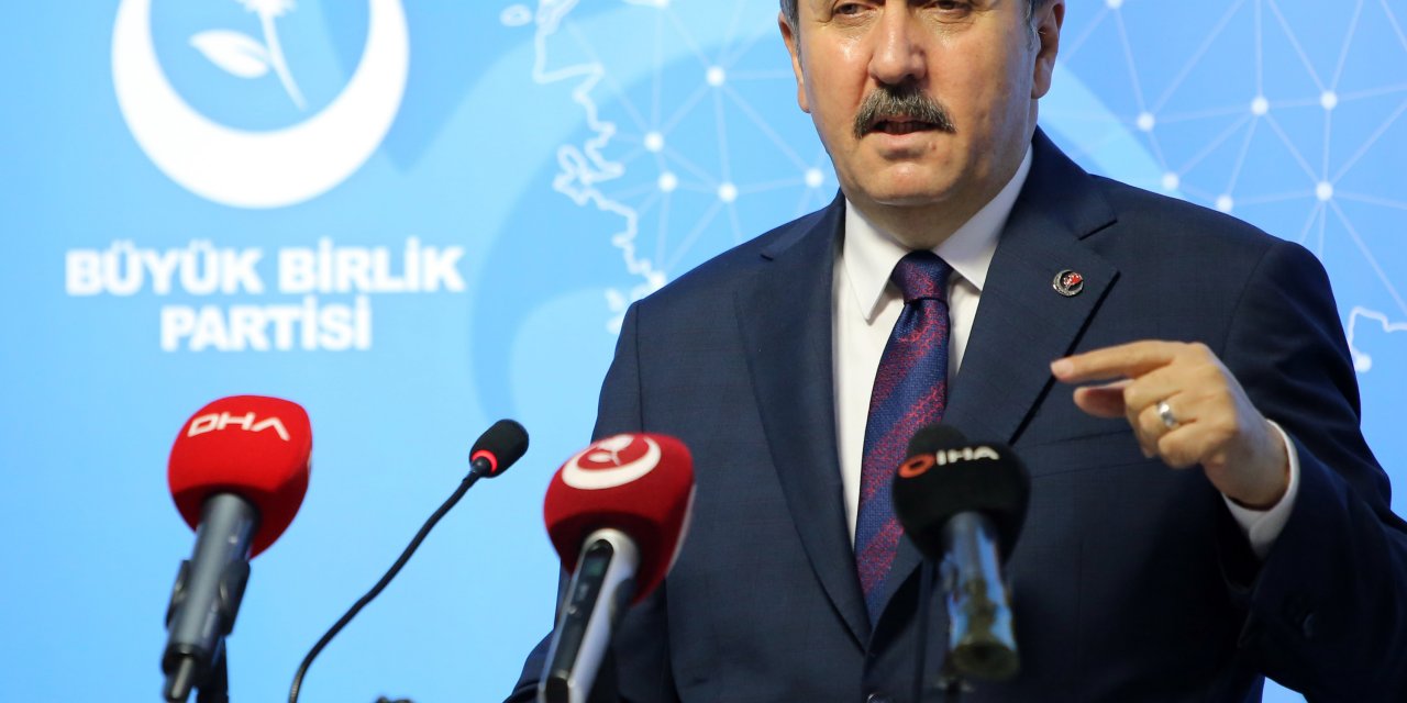 Destici: BBP fezlekelerin kaldırılması yönünde oy kullanacak