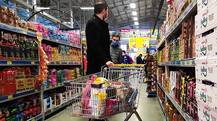 İzmir Valiliği açıkladı: İş yerlerinin çalışma saatlerine düzenleme