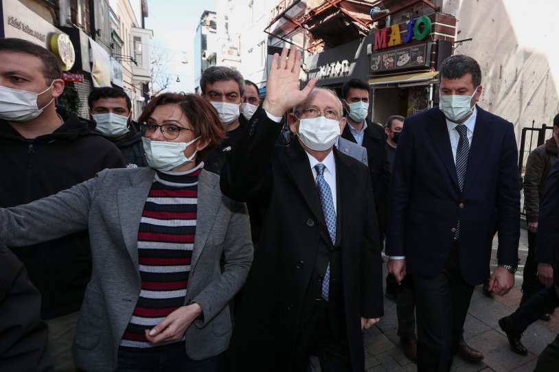 'Cumhurbaşkanı’na 10 tane mektup gönderdim bir tane bile cevap gelmedi' dedi ve... Kılıçdaroğlu'ndan yardım istedi