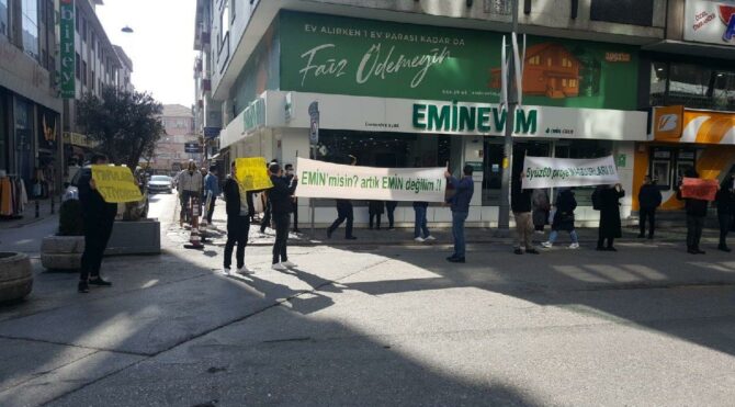 Eminevim'in mağdurları 'tapu' eyleminde