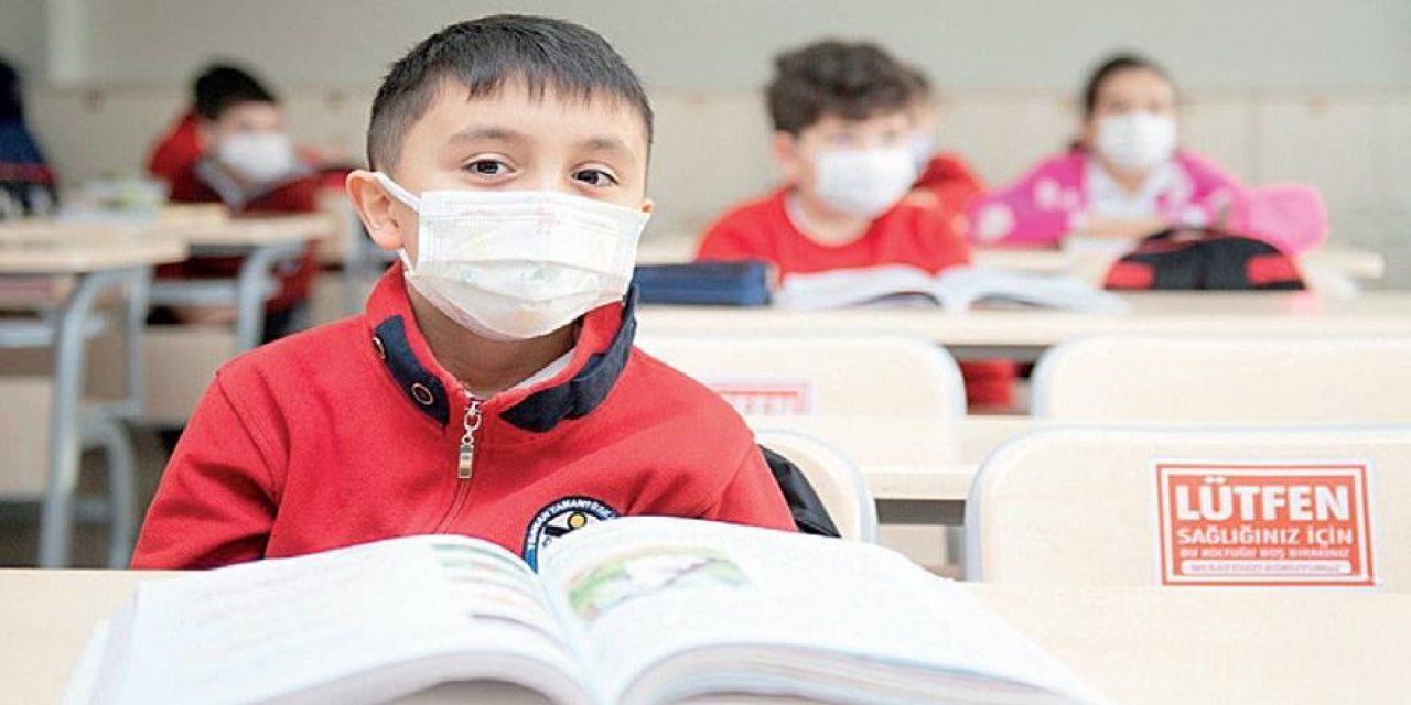 Velilerin "virüs" korkusu...  Öğretmenler okulda öğrenciler evlerde!