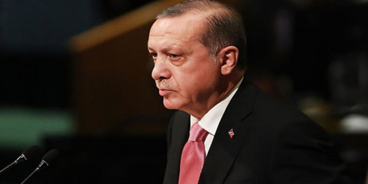 Cumhurbaşkanının o sözlerine dikkat çekti ve...  "AK Parti artık muhalefette değil, iktidar bile değil, bizzat muktedir rolünde." Erdoğan'ın eski danışmanı gazeteci Akif Beki'den dikkat çeken yazı!