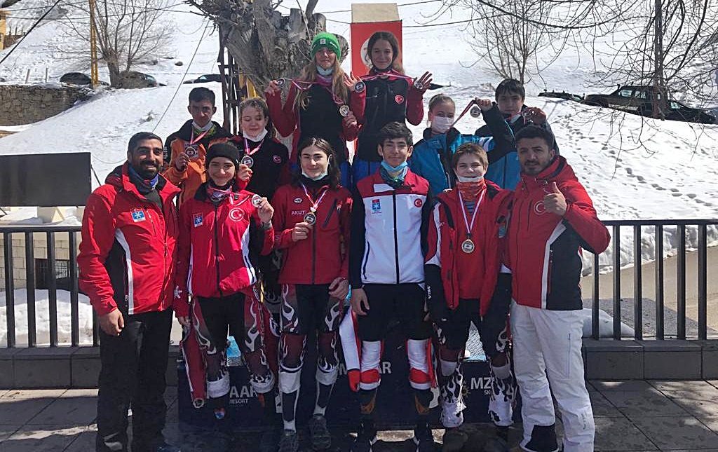 Alp Disiplini Çocuk Milli Takımı’ndan büyük başarı