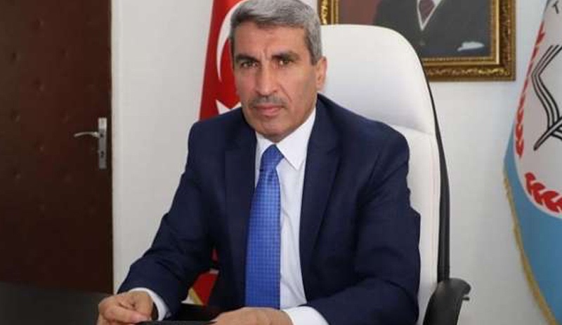 Zimmetine para geçirdiği iddia edildi... Eski kayyım görevden alındı