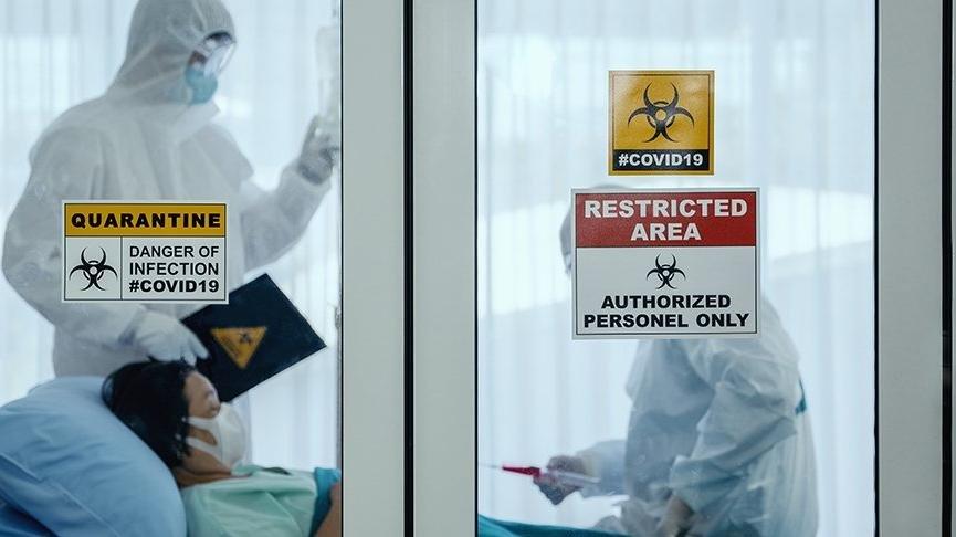CDC'den karar: Maske ve mesafe kuralı kalkıyor