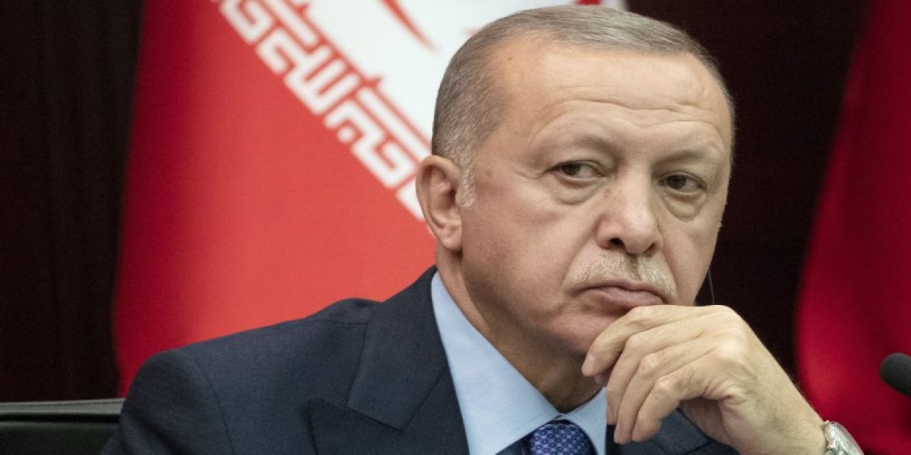 "Erdoğan kabine ve parti vitrininde ne yapar?"  Eski AKP'li vekil bu soruya bakın nasıl verdi? Dikkat çeken yorum...