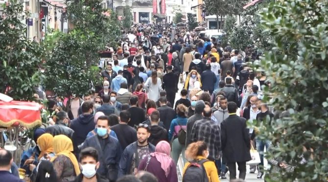 Riskli il sayısı 48 oldu: Asıl artış 1-2 hafta sonra!