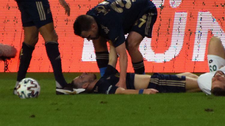 Sakatlanmış ve hastaneye kaldırılmıştı... Pelkas ne zaman geri dönecek?