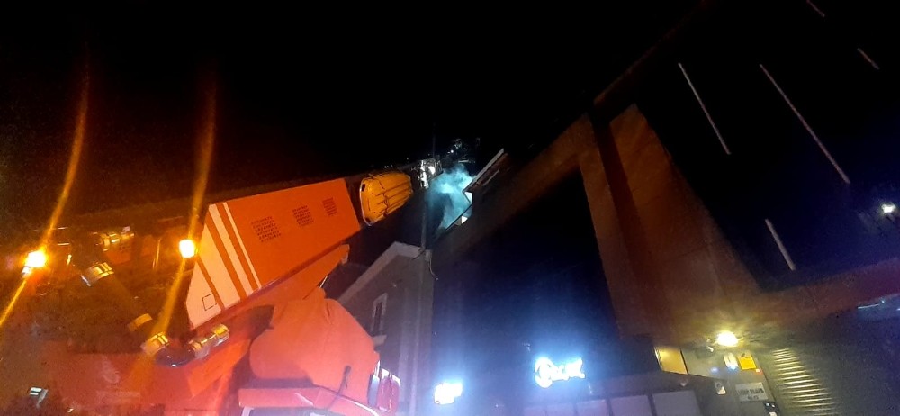 İstanbul Ataşehir'de feci yangın