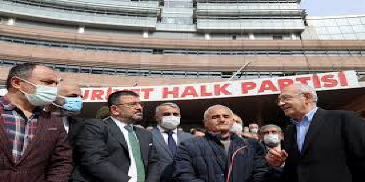 Emeklilerin sorun ve taleplerini dinledi... CHP lideri söz verdi: "Hakkınızı sonuna kadar savunacağım"