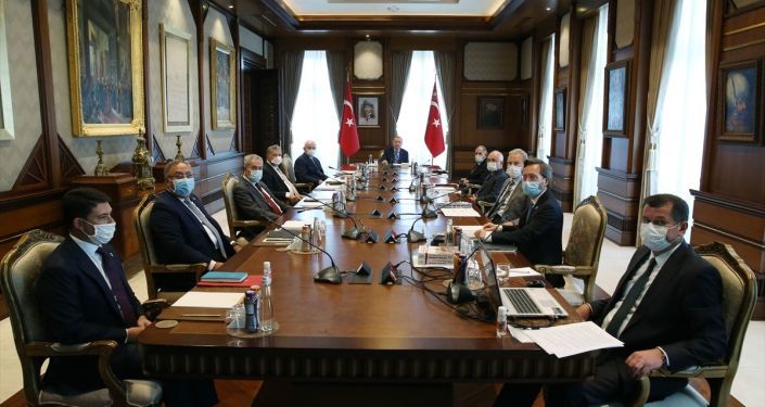 Saray'dan açıklama: Toplantının gündemi 'Türkçe' oldu