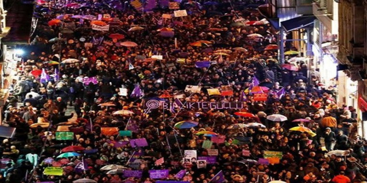 "8 Mart Feminist Gece Yürüyüşü"ne katılan kadınlara polis baskını ile gözaltı!