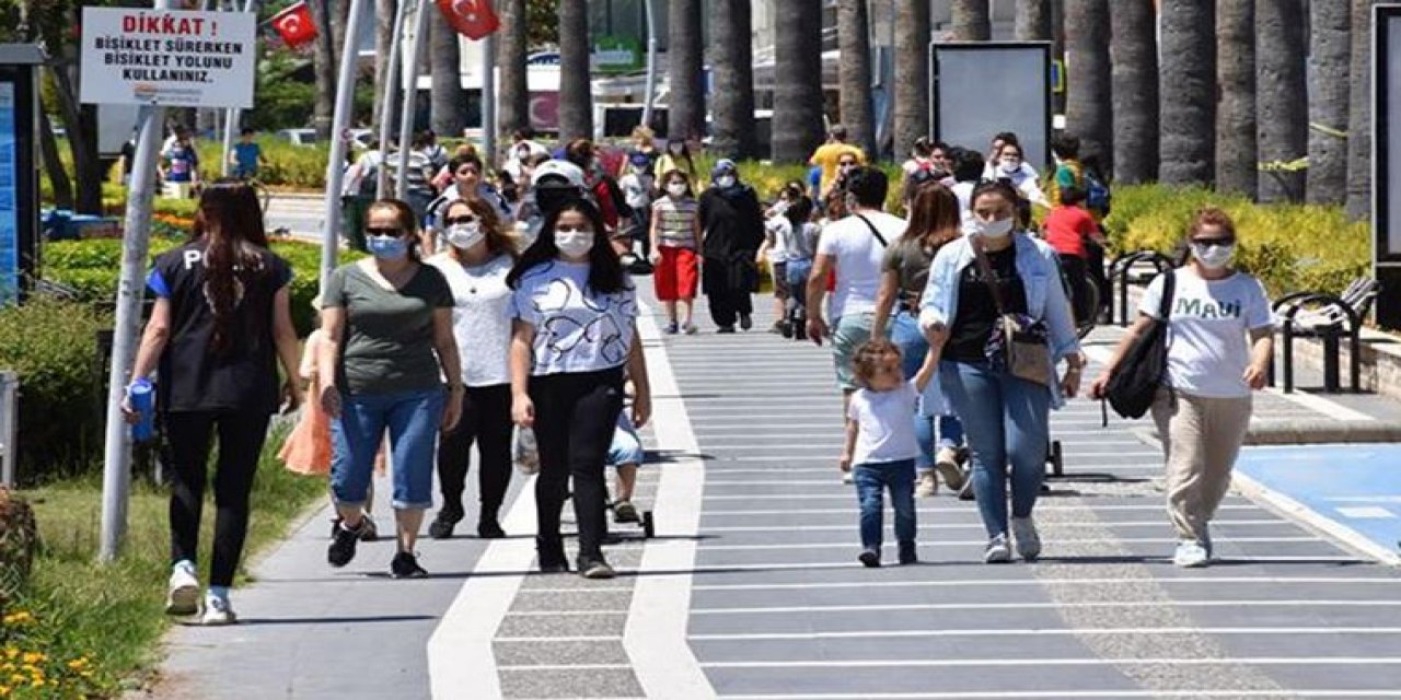 Vaka sayıları artıyor... Ege "kırmızı" mı olacak?