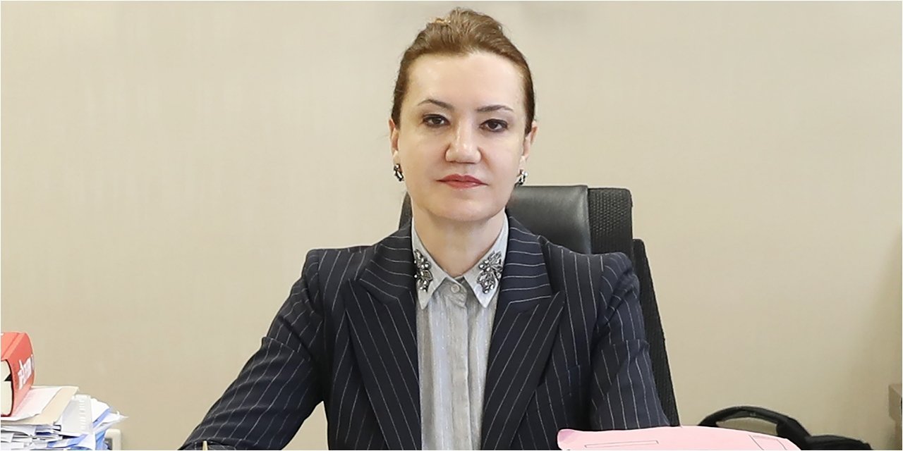 "Melih Bulu'nun İzmir temcilsi"  Dokuz Eylül Rektörü “yönetemiyorsunuz” diyen hemşireleri 8 Mart'ta görevden uzaklaştırdı!