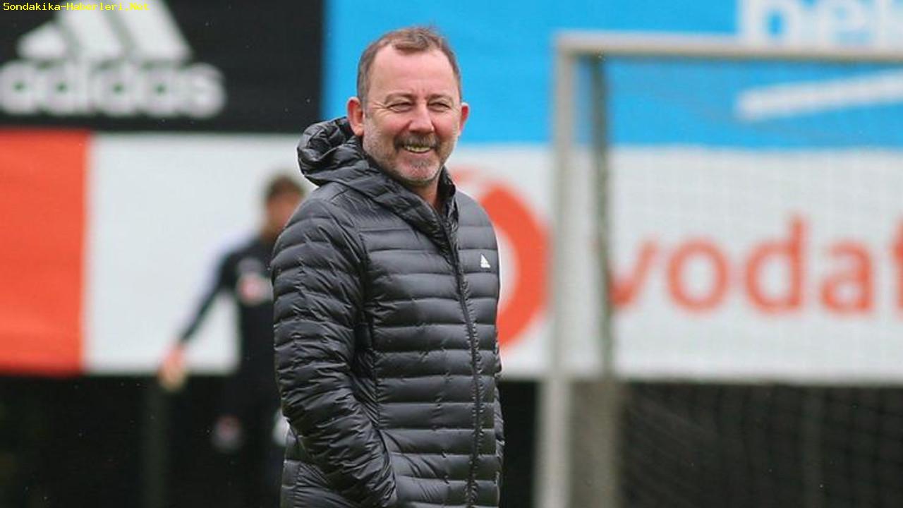 Sergen Yalçın'ın maç öncesi kokoreç keyfi