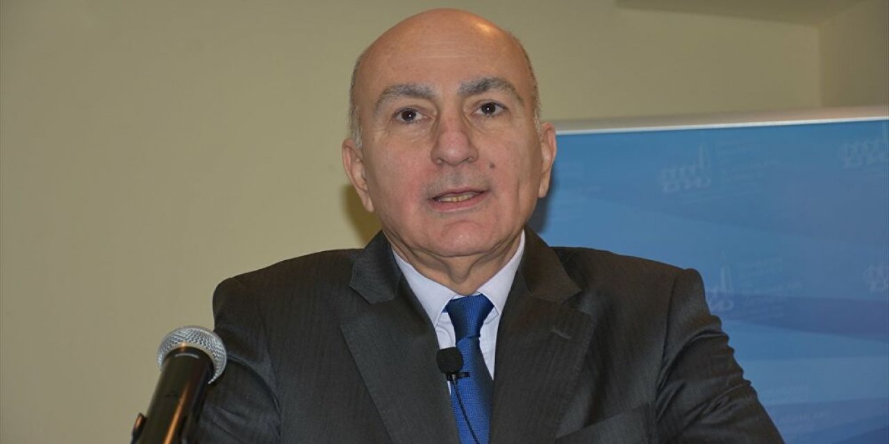 Mahfi Eğilmez: Faizi Arttırdığımız Halde Dolar TL Kuru Niye Düşmüyor?